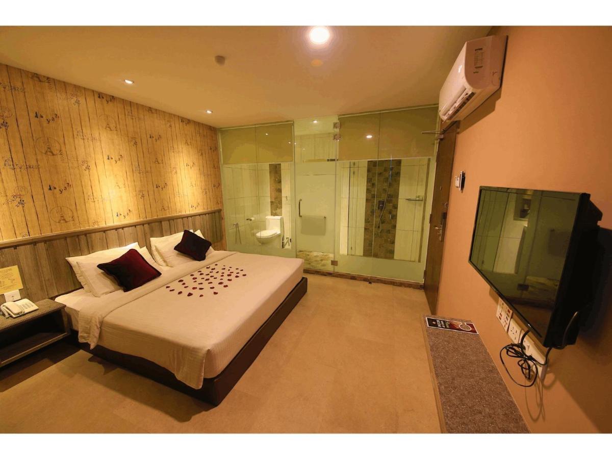 Apple Hotel Penang George Town Buitenkant foto