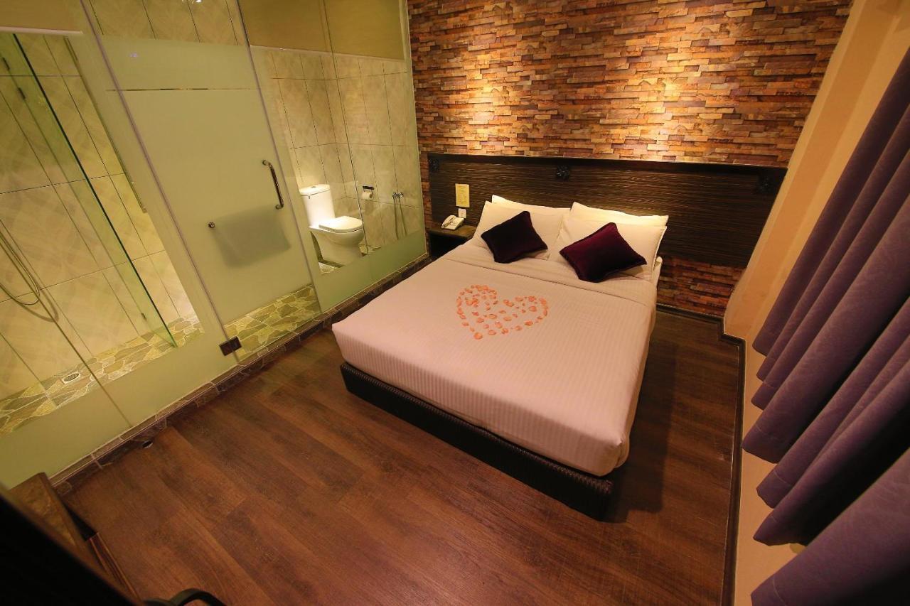 Apple Hotel Penang George Town Buitenkant foto